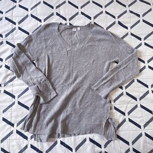 GAP Grey V-neck Sweater